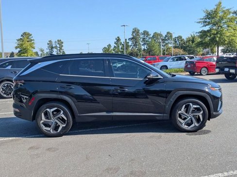 Used 2022 Hyundai Tucson Limited image 2