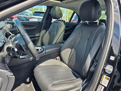 Used 2017 Mercedes-Benz E 300 4MATIC image 17