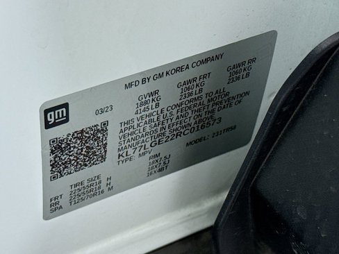 Used 2024 Chevrolet Trax RS image 31