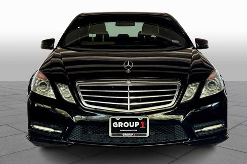 Used 2013 Mercedes-Benz E 350 Sedan image 3