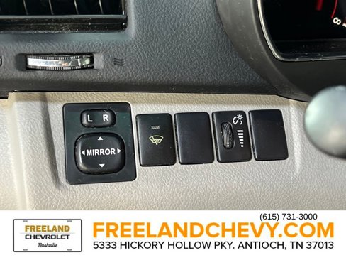 Used 2010 Toyota Highlander 2WD image 12