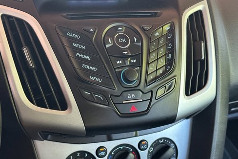 Used 2014 Ford Focus SE image 21