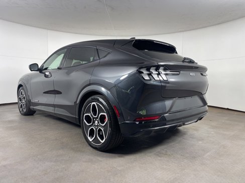 Used 2022 Ford Mustang Mach-E GT image 5
