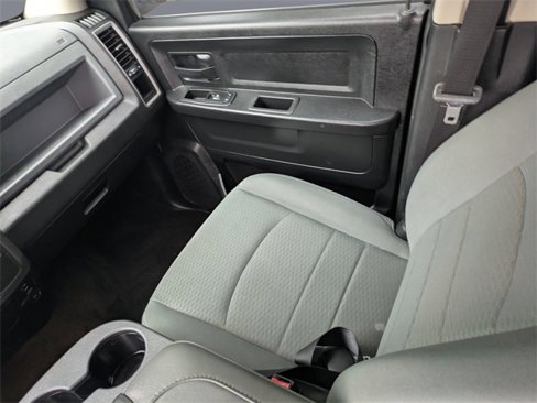 Used 2014 RAM 1500 Express image 16