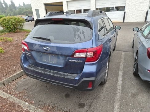 Used 2019 Subaru Outback 2.5i Premium w/ Popular Package #2 image 9