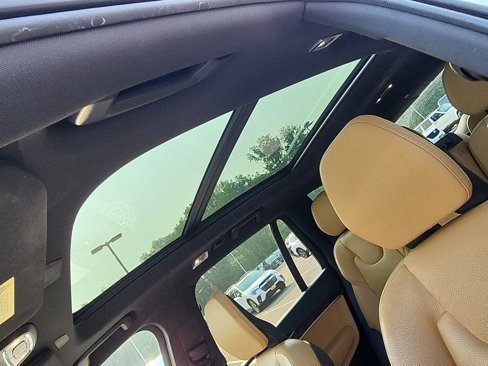 Used 2019 Volvo XC90 T6 Momentum image 8