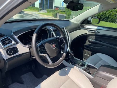 Used 2014 Cadillac SRX FWD image 8