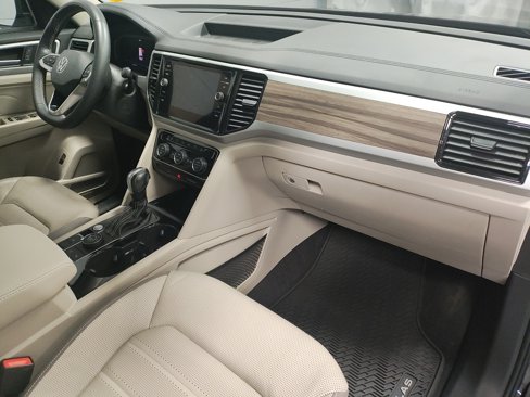 Used 2021 Volkswagen Atlas SEL Premium image 6
