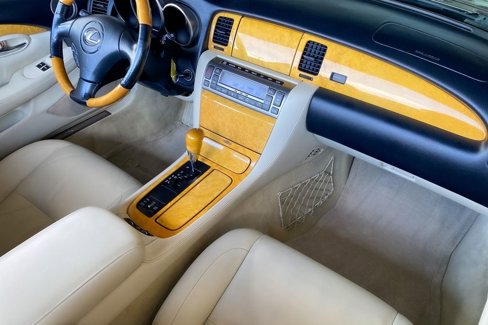 Used 2002 Lexus SC 430 Convertible image 27