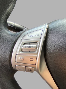 Used 2016 Nissan Rogue S image 20