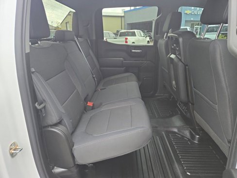 Used 2019 Chevrolet Silverado 1500 LT w/ Convenience Package image 16
