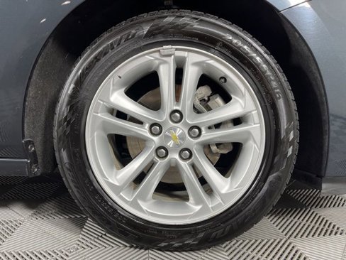 Used 2018 Chevrolet Cruze LT w/ Convenience Package image 14