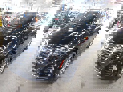 Used 2022 Chevrolet Equinox LT image 3