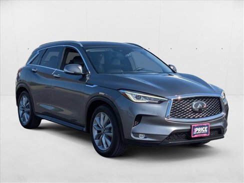 Used 2020 INFINITI QX50 Luxe w/ Navigation Package image 3
