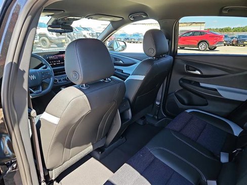 New 2026 Buick Envista Preferred image 10