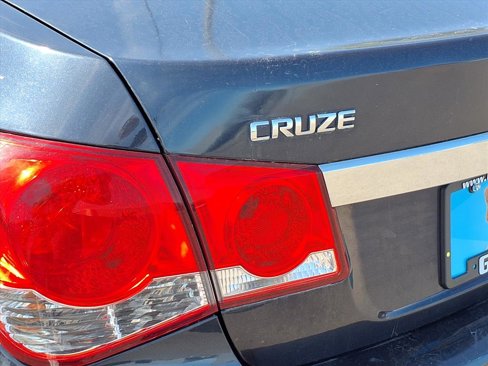Used 2015 Chevrolet Cruze LT w/ Sun And Sound Package image 20