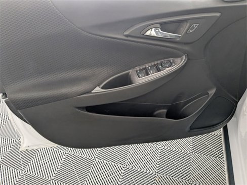 Used 2023 Chevrolet Malibu LT image 10