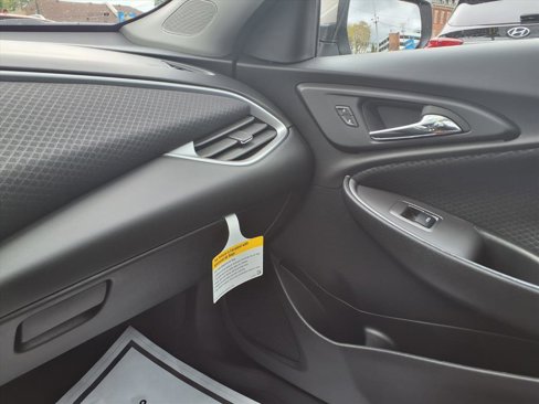 Certified 2025 Chevrolet Malibu RS image 20