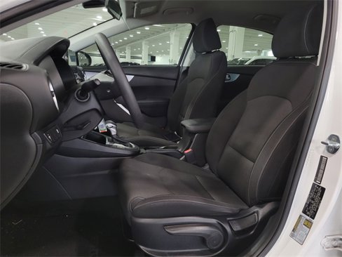 Used 2023 Kia Forte LXS image 16