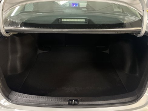 Certified 2023 Toyota Corolla LE image 34
