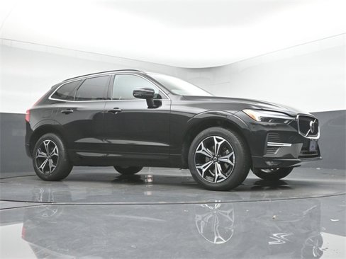 Used 2022 Volvo XC60 B5 Momentum w/ Climate Package image 33
