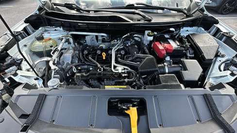 Used 2021 Nissan Rogue S image 38