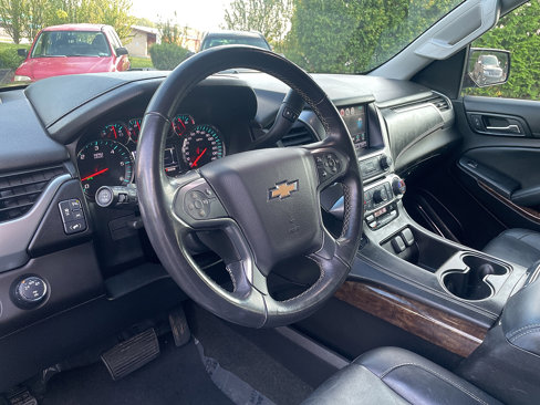 Used 2016 Chevrolet Suburban LT image 28