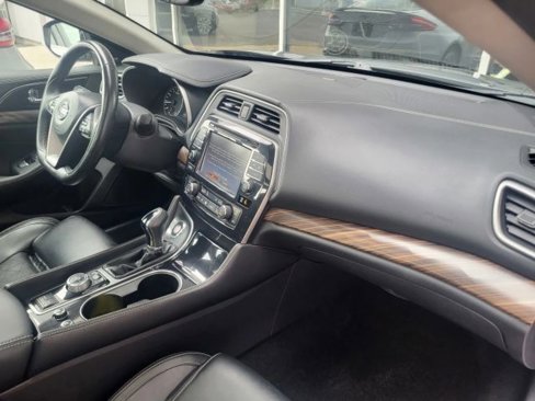 Used 2017 Nissan Maxima Platinum image 30