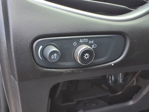 Used 2024 Chevrolet Malibu LT image 16