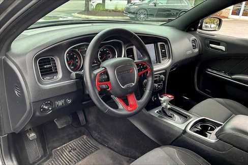 Used 2018 Dodge Charger SXT Plus image 16