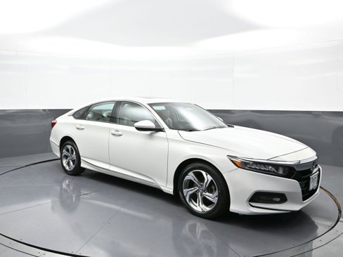 Certified 2019 Honda Accord EX image 4