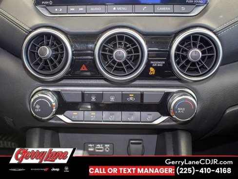 Used 2023 Nissan Sentra SV image 11