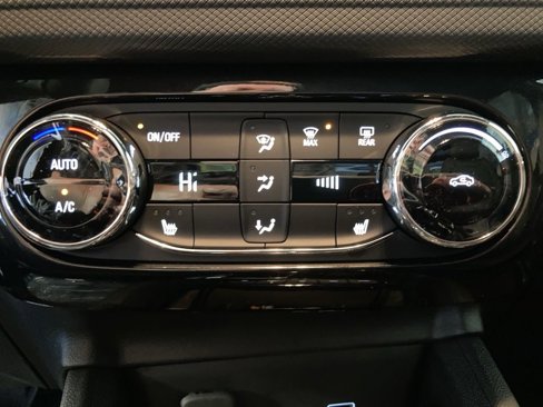 New 2025 Chevrolet TrailBlazer RS w/ Convenience Package image 19