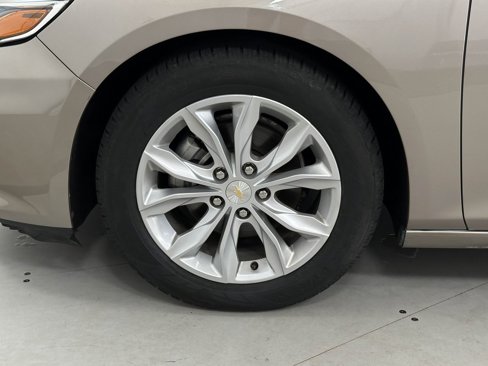 Used 2023 Chevrolet Malibu LT image 33