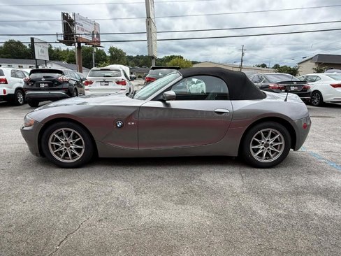 Used 2004 BMW Z4 2.5i image 3