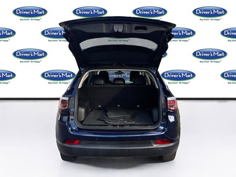 Used 2020 Jeep Compass Latitude w/ Cold Weather Group image 30