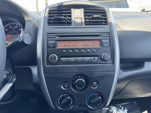 Used 2015 Nissan Versa Note S image 22