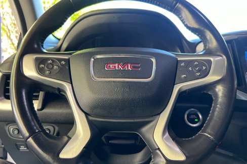 Used 2020 GMC Terrain SLT image 23