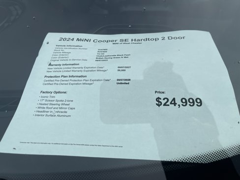 Used 2024 MINI Cooper SE image 2