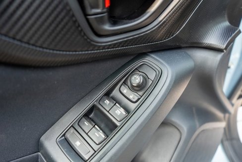 Used 2018 Subaru Crosstrek 2.0i image 17