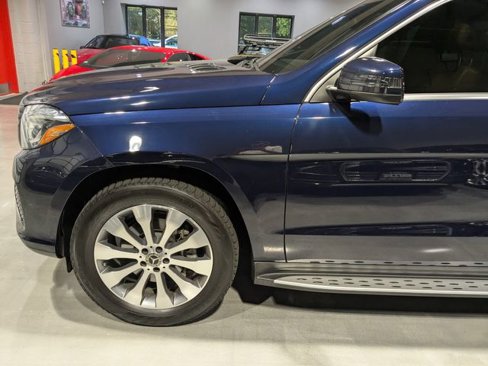 Used 2018 Mercedes-Benz GLS 450 4MATIC image 4