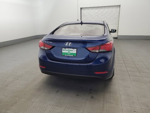 Used 2016 Hyundai Elantra SE image 7