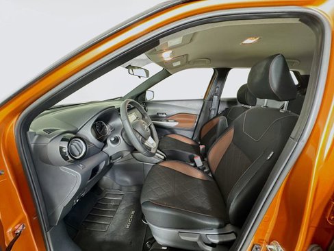 Used 2018 Nissan Kicks SR image 23