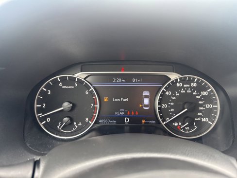 Used 2024 Nissan Altima 2.5 SV image 31