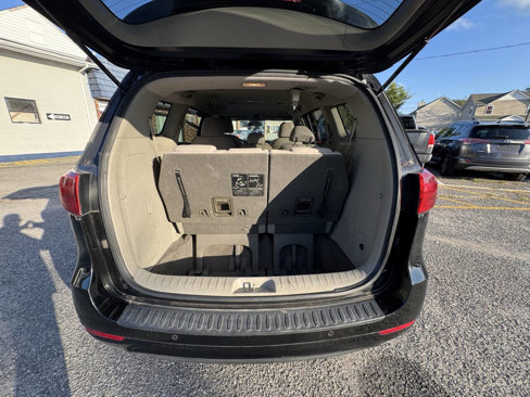 Used 2016 Kia Sedona LX w/ LX Convenience Package image 45
