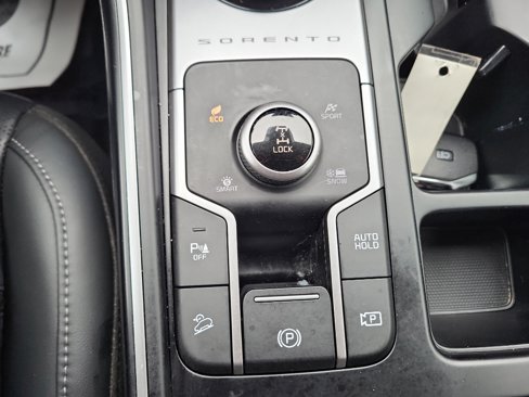 Used 2022 Kia Sorento S image 20
