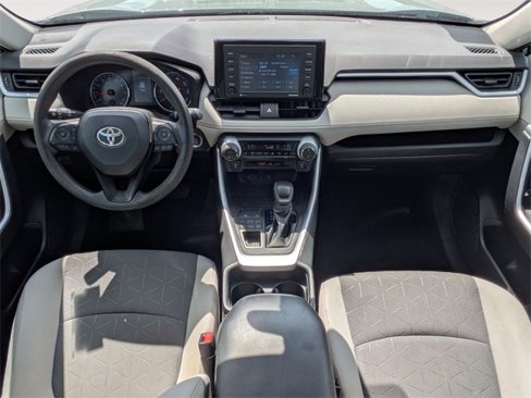 Used 2021 Toyota RAV4 XLE image 23