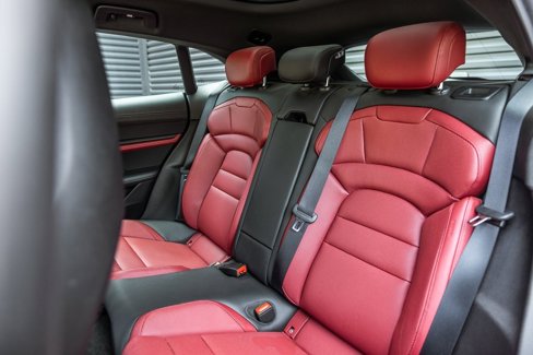 Certified 2022 Porsche Taycan 4 Cross Turismo image 25
