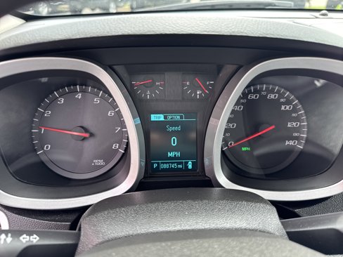 Used 2015 Chevrolet Equinox LS image 11
