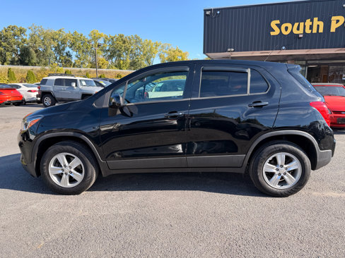 Used 2019 Chevrolet Trax LS w/ Tint and Cruise Package image 4